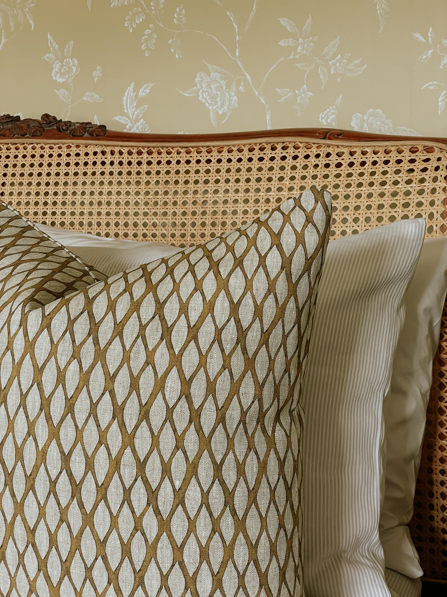 Trellis (Ochre) - Double Sided - 50cm x 50cm